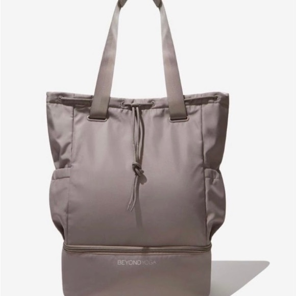 NWT Beyond Yoga Convertible Gym Bag - Birch main image 5